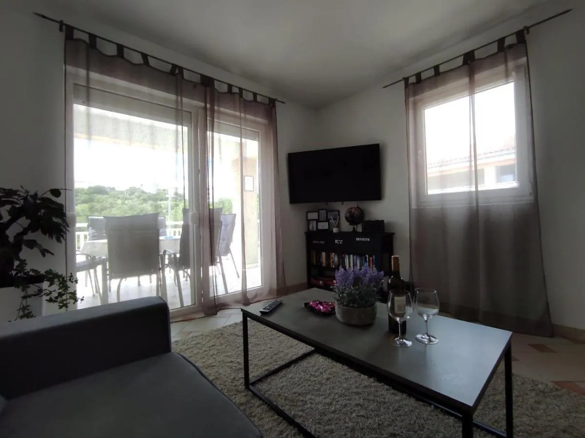 Brand New Apartment 4 Stars Novi Vinodolski