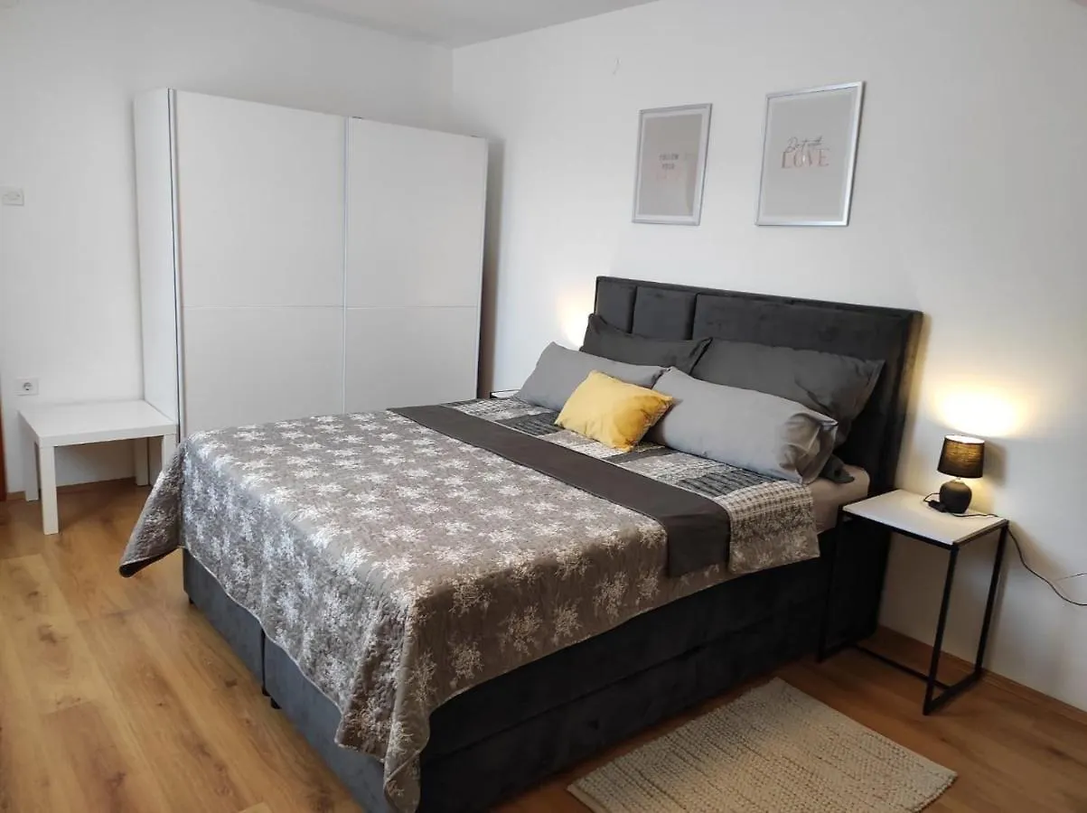 Brand New Apartment 4 Stars Novi Vinodolski